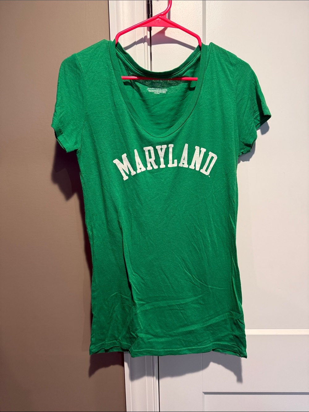 Green 'Maryland' Women's Scoop Neck Tee